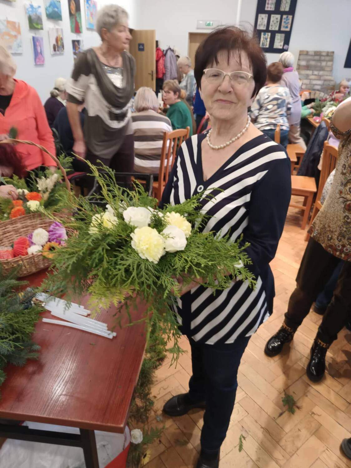 11f8dde5-0b58-46a5-b787-16f1390abbd8