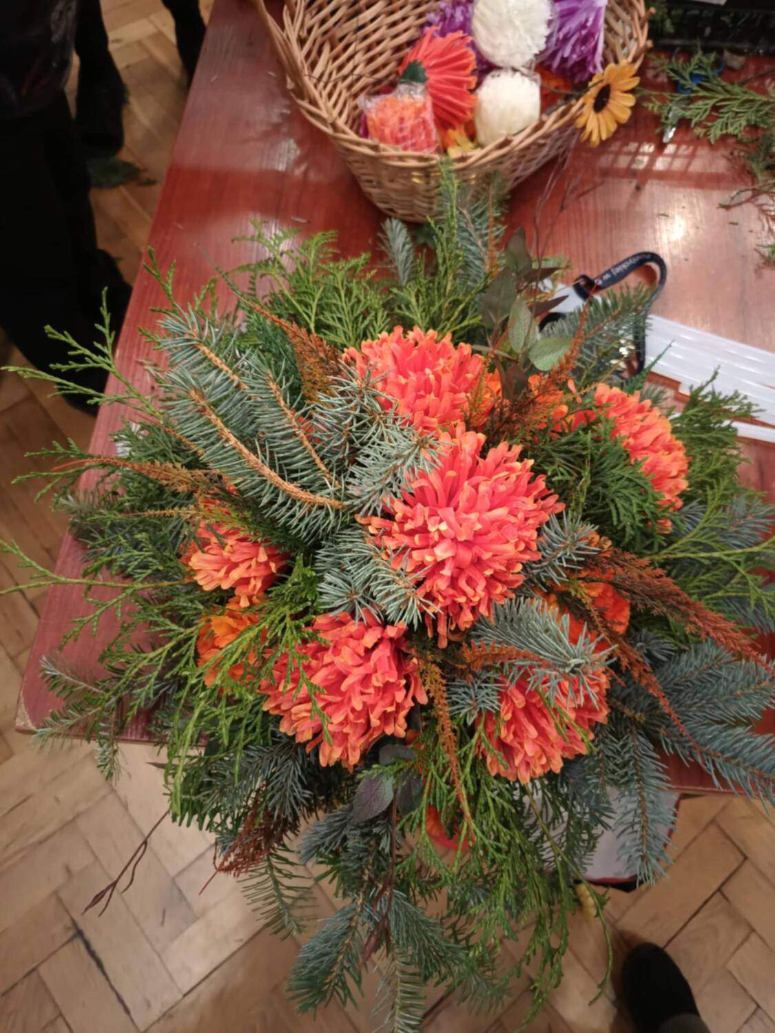 205781eb-03c0-451d-8476-84bb56505942