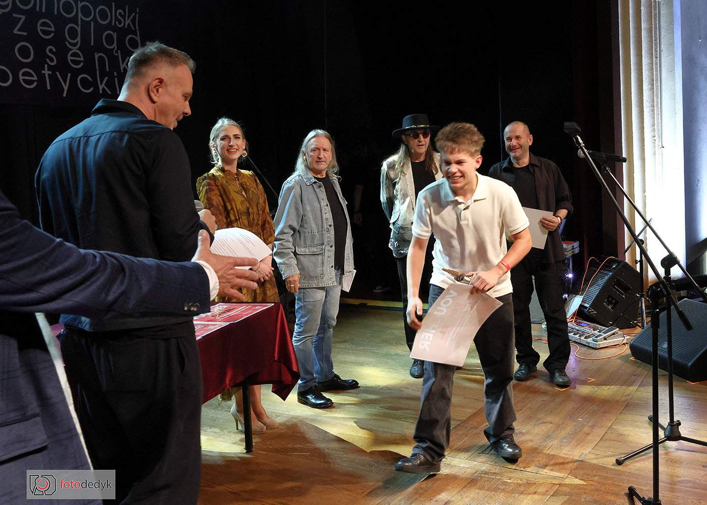 560731120_1128820075895718_3429278259828515470_n