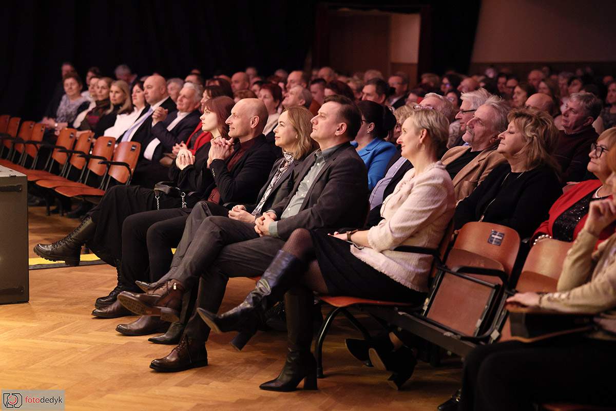 615813540_1201984391912619_4734433896125193437_n